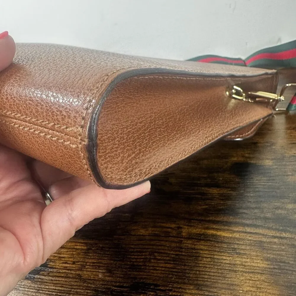 Gucci Vintage Briefcase Bag Large Brown Leather Italy Top Handle Laptop